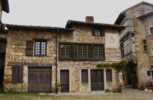 Pérouges - Ain - Avril 2024