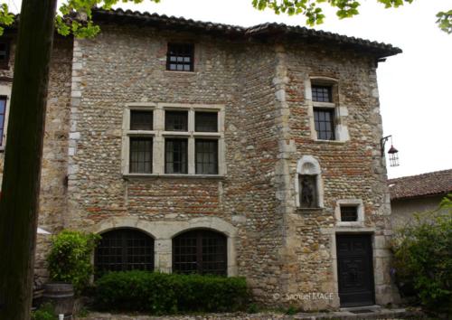 Pérouges - Ain - Avril 2024
