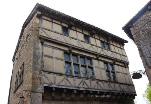 Pérouges - Ain - Avril 2024