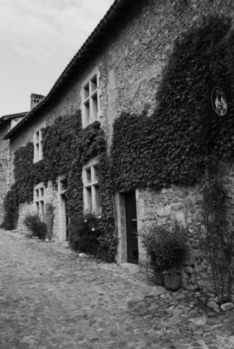 Pérouges - Ain - Avril 2024