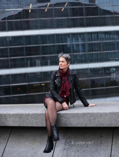 Sophie G à La Défense - Paris - Décembre 2025