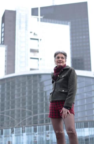 Sophie G à La Défense - Paris - Décembre 2025