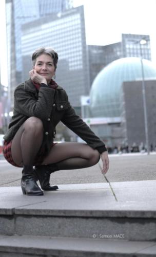 Sophie G à La Défense - Paris - Décembre 2025