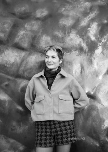 Sophie G à La Défense - Paris - Décembre 2025