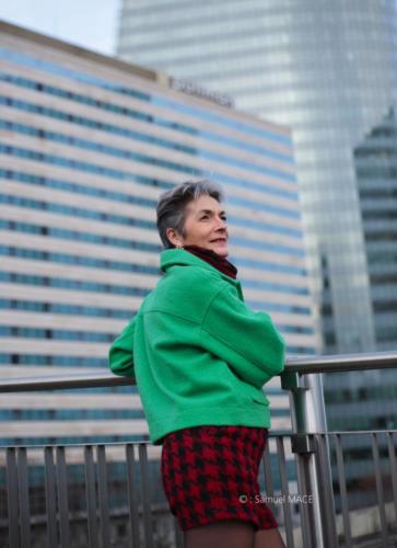 Sophie G à La Défense - Paris - Décembre 2025